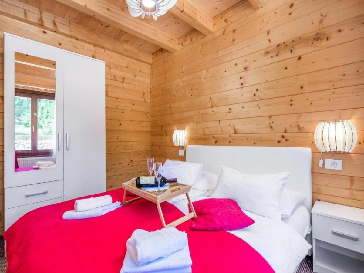 Apartments Plitvice Forest Korenica Zewnętrze zdjęcie